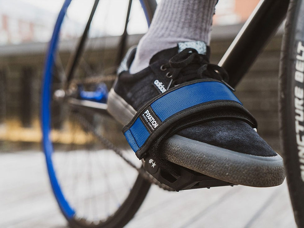 Thumbnail: Fixation Gates pedāļu un pedāļu siksnu (straps) komplekts, rozā/melns