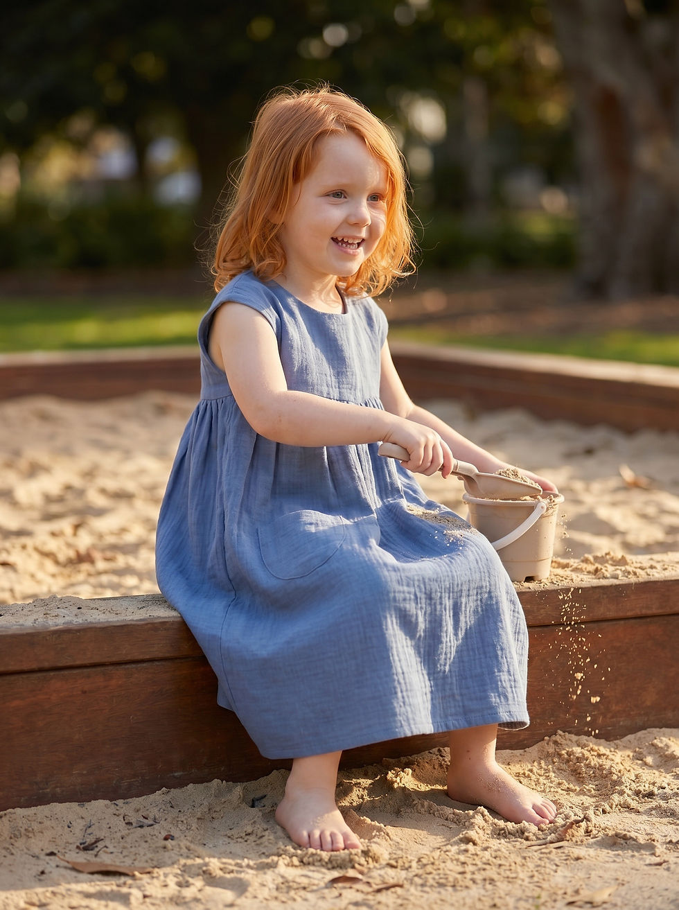 Miniaturbild: Sommerrock aus Musselinstoff - Blau/ double gauze dress -Blue