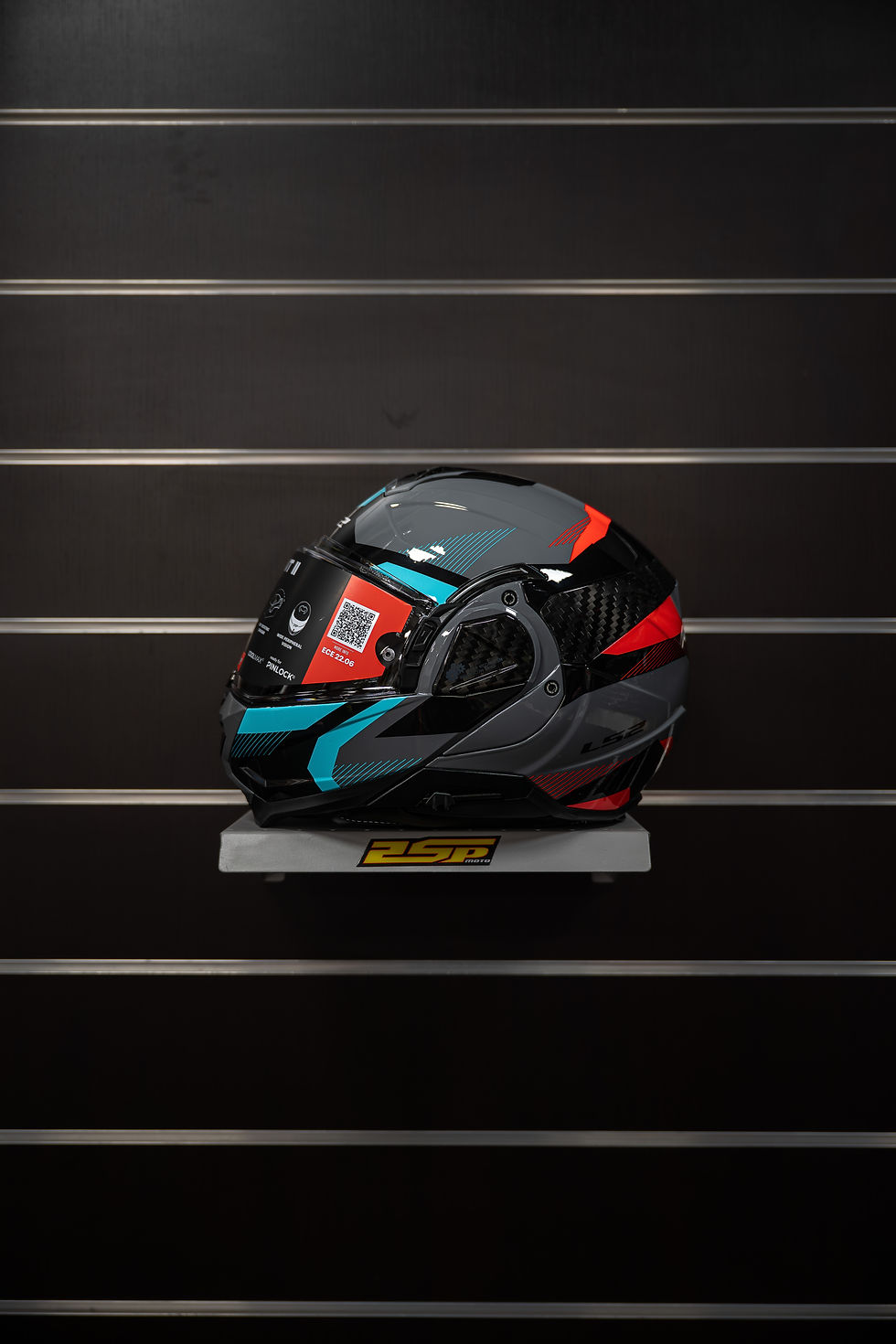 LS2 ADVANT II 370€