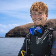 Divemaster trainee in Costa Rica