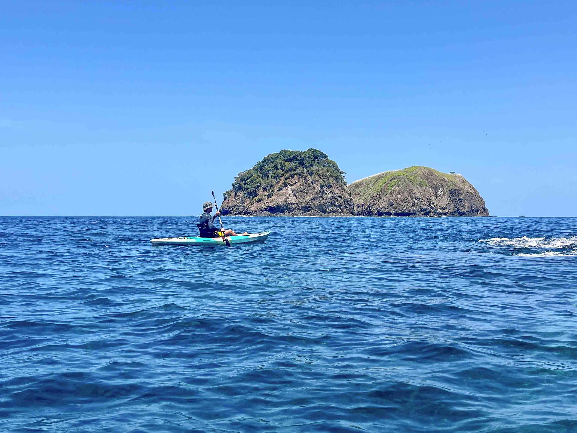 Kayaking tour Playas del Coco Rich Coast Diving