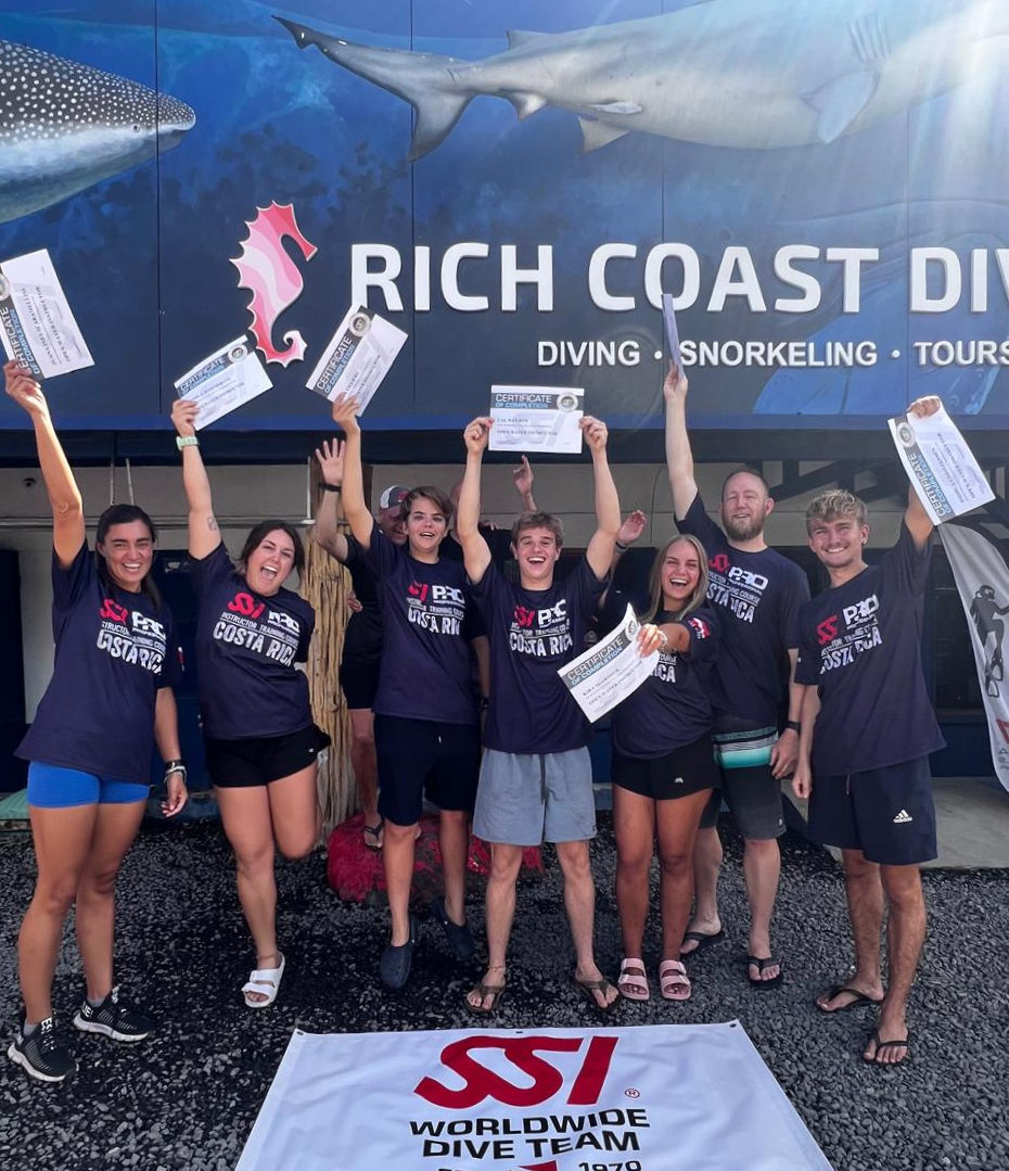 Succesful SSI Dive Instructor graduation in Costa Rica