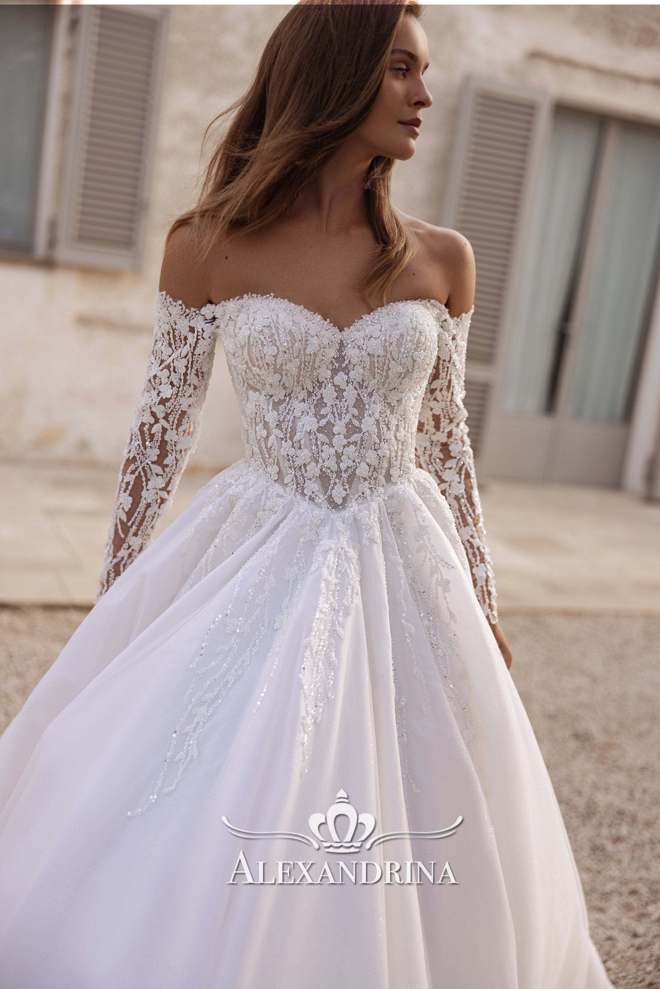 Wedding dress 5823