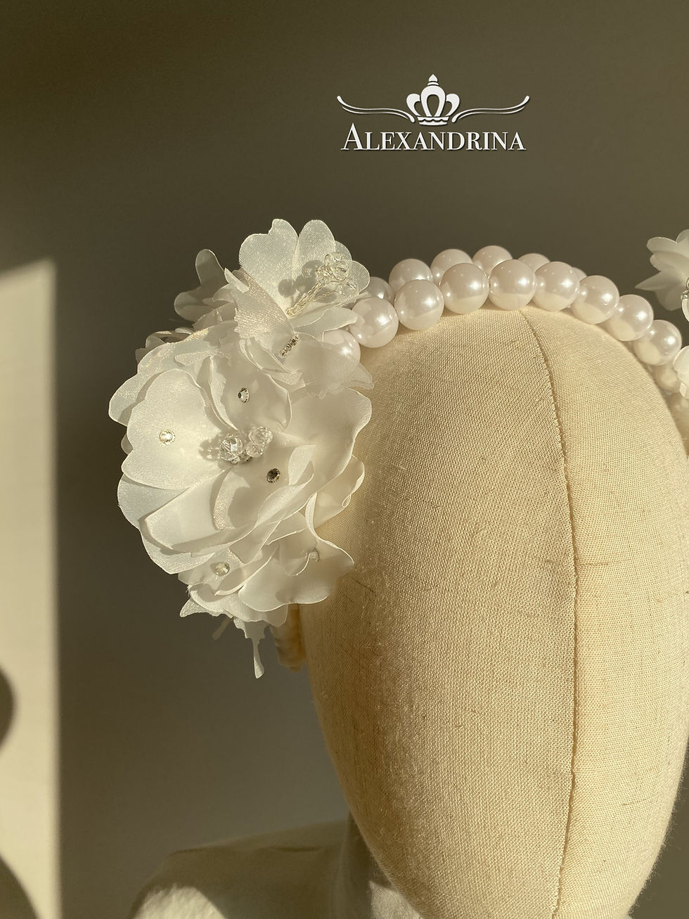 Thumbnail: Pearl peonies