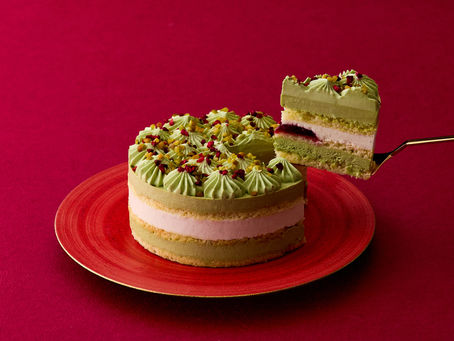 1台のクリスマスケーキで「5用途」使える写真設計― 撮影は“コスト”ではなく、“回収できる投資” ―