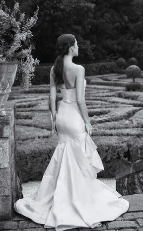 MK-755_Anaïs_bridal_back_bw198 Large