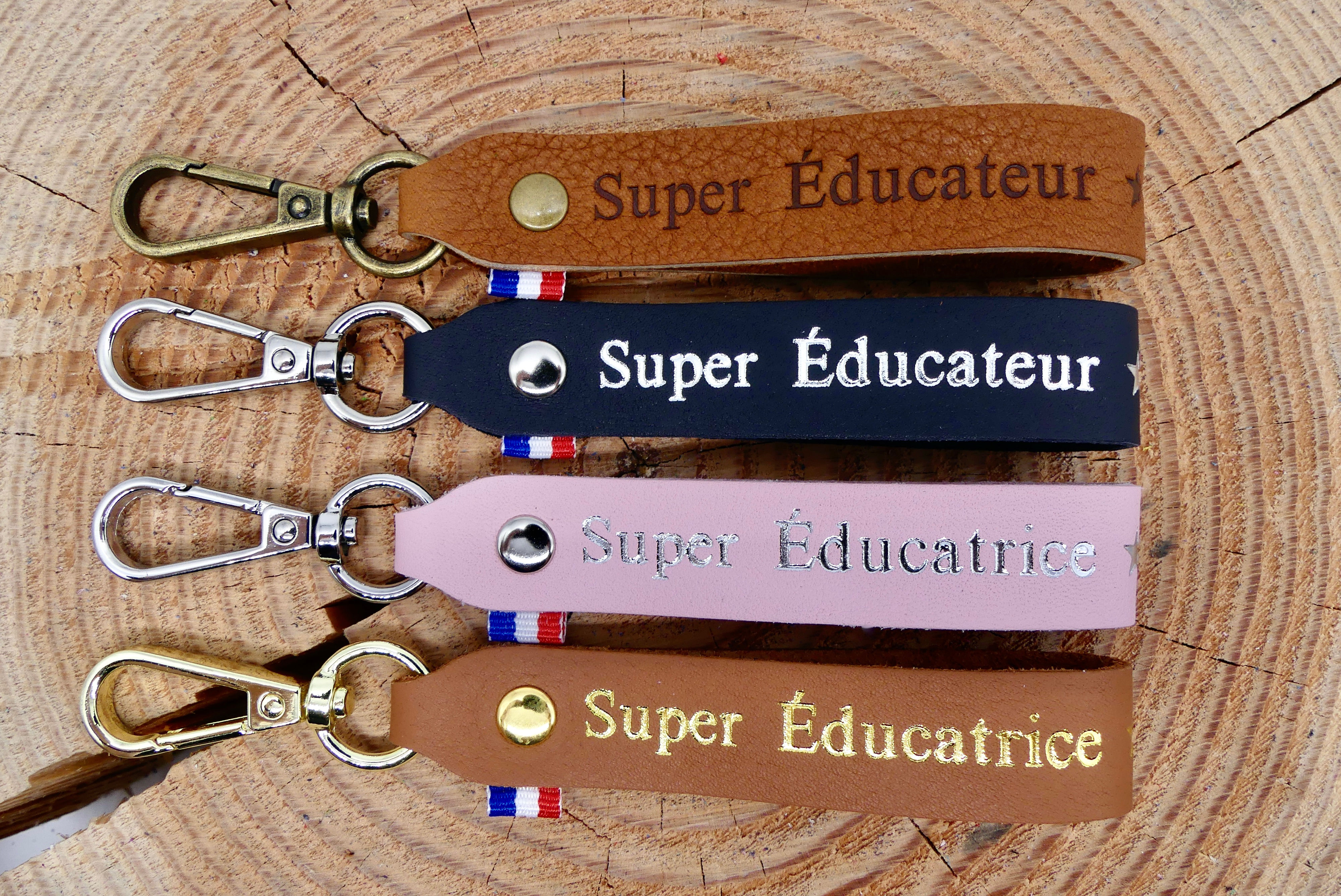 Porte-clés " Super Educateur/trice"