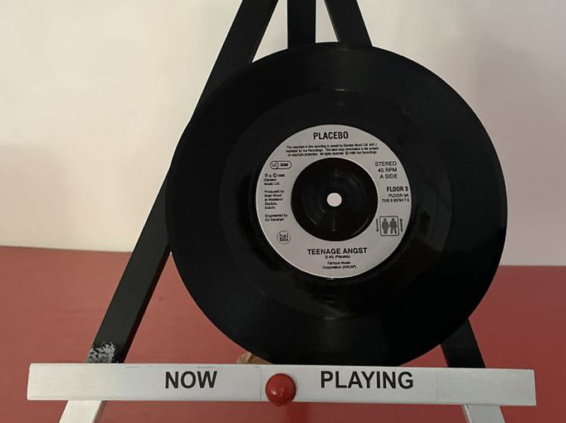 Thumbnail: Placebo - Teenage Angst (part 1) (7")