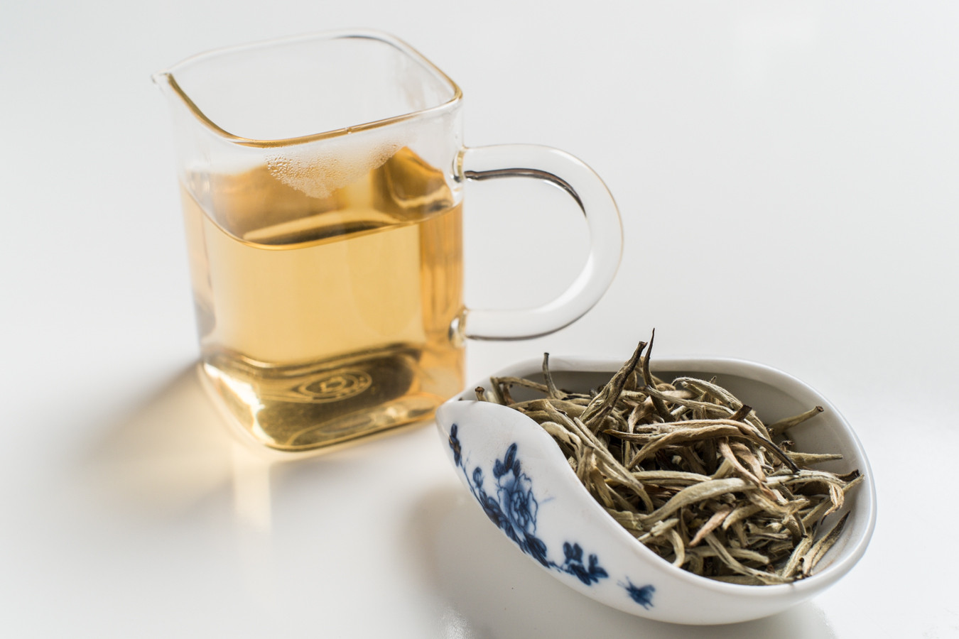 Jing Gu Bud White Tea (Loose)