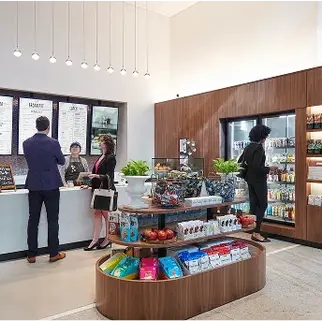 Small Foodservice Formats 20–30 m² in Europe: How to Launch Fast, Cheap, and Technologically Using the Easy2Cook Model