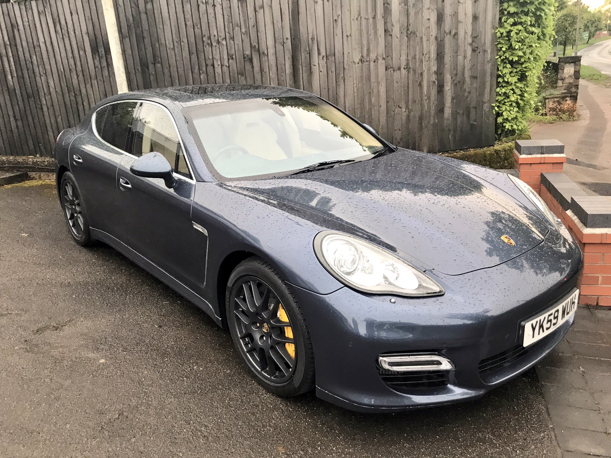 Porsche PANAMERA Turbo