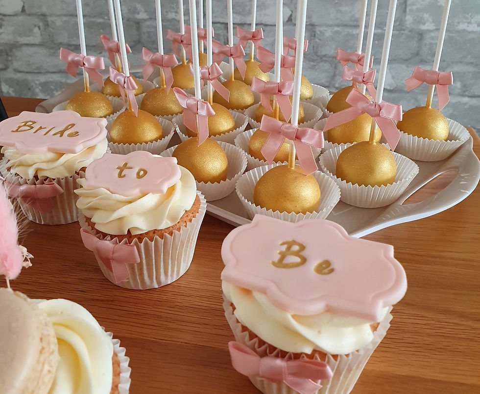 Hen-do cupcakes and cake pops