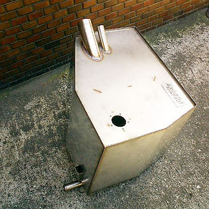 ESPRIT SE ガソリンタンク