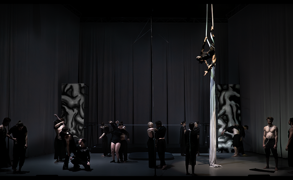 insta 2 black and white.png