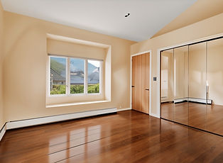 livingroom_upscaled_.jpg