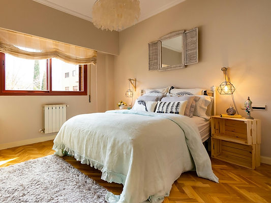 bedroom_pexels-photo-4409369.jpeg