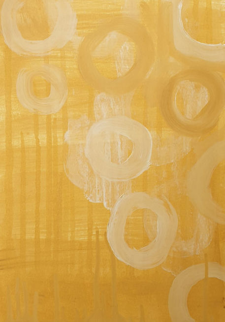 white in yellow bubbels.jpg