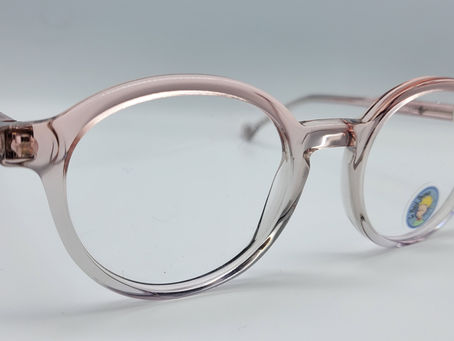 Le petit prince fête ses 80 ans avec de jolies lunettes !!