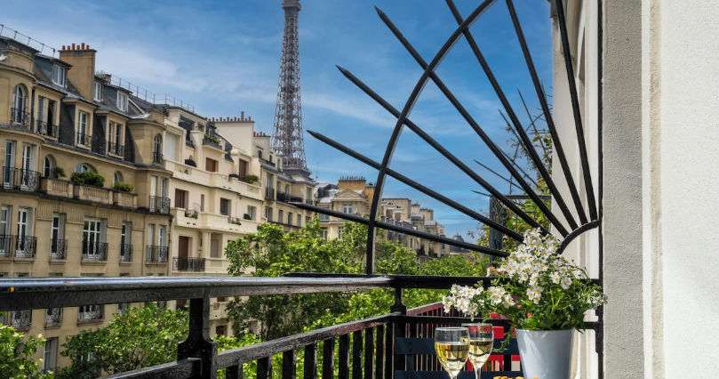 Hôtel Le Cercle Tour Eiffel.jpg