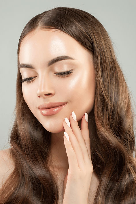Skin booster facial treatment at Parsa Wellness Clinic North Vancouver for deep hydration and radiant skin