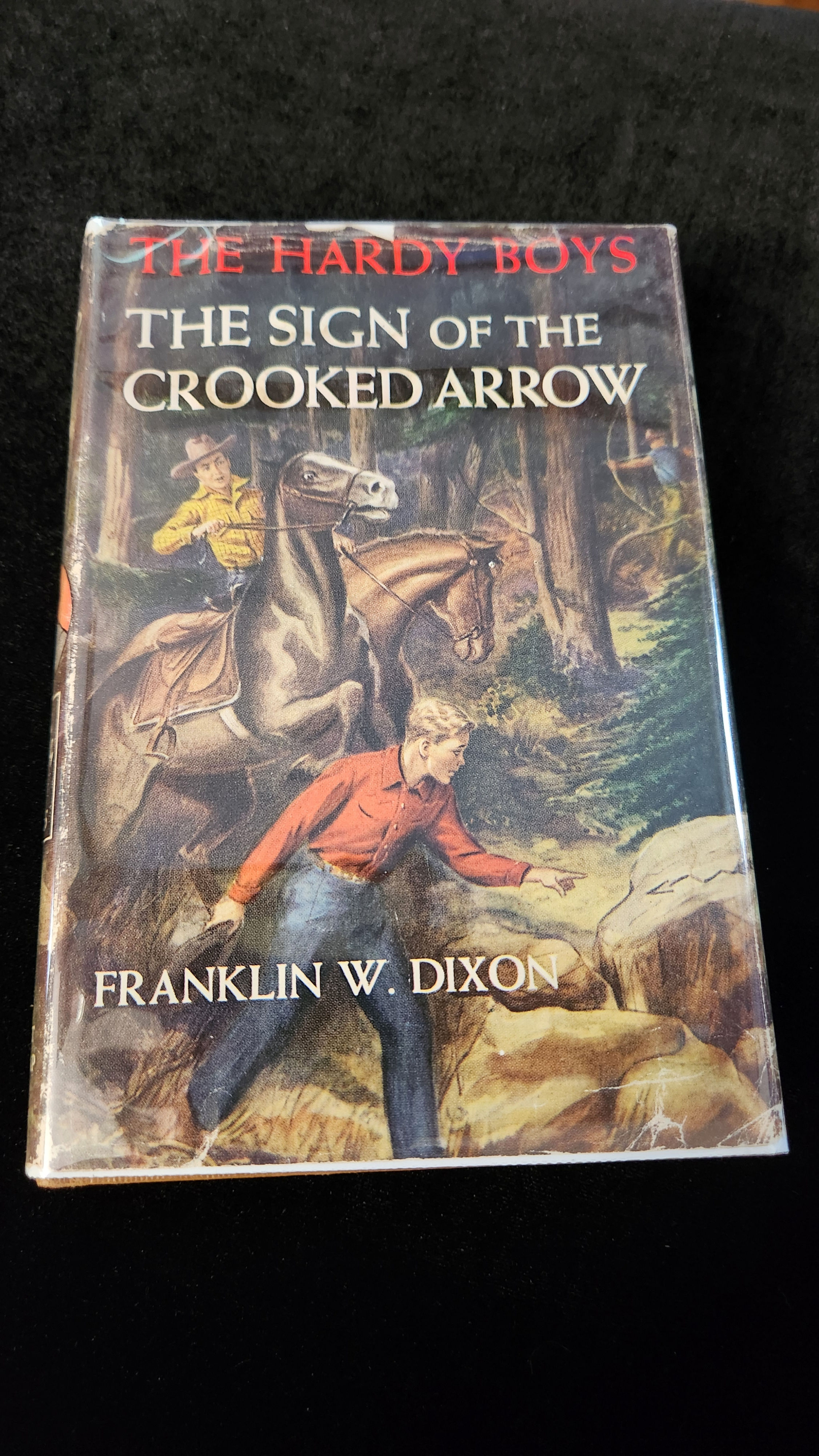 Vintage Hardy Boys The Sign of The Crooked Arrow (C) 1949