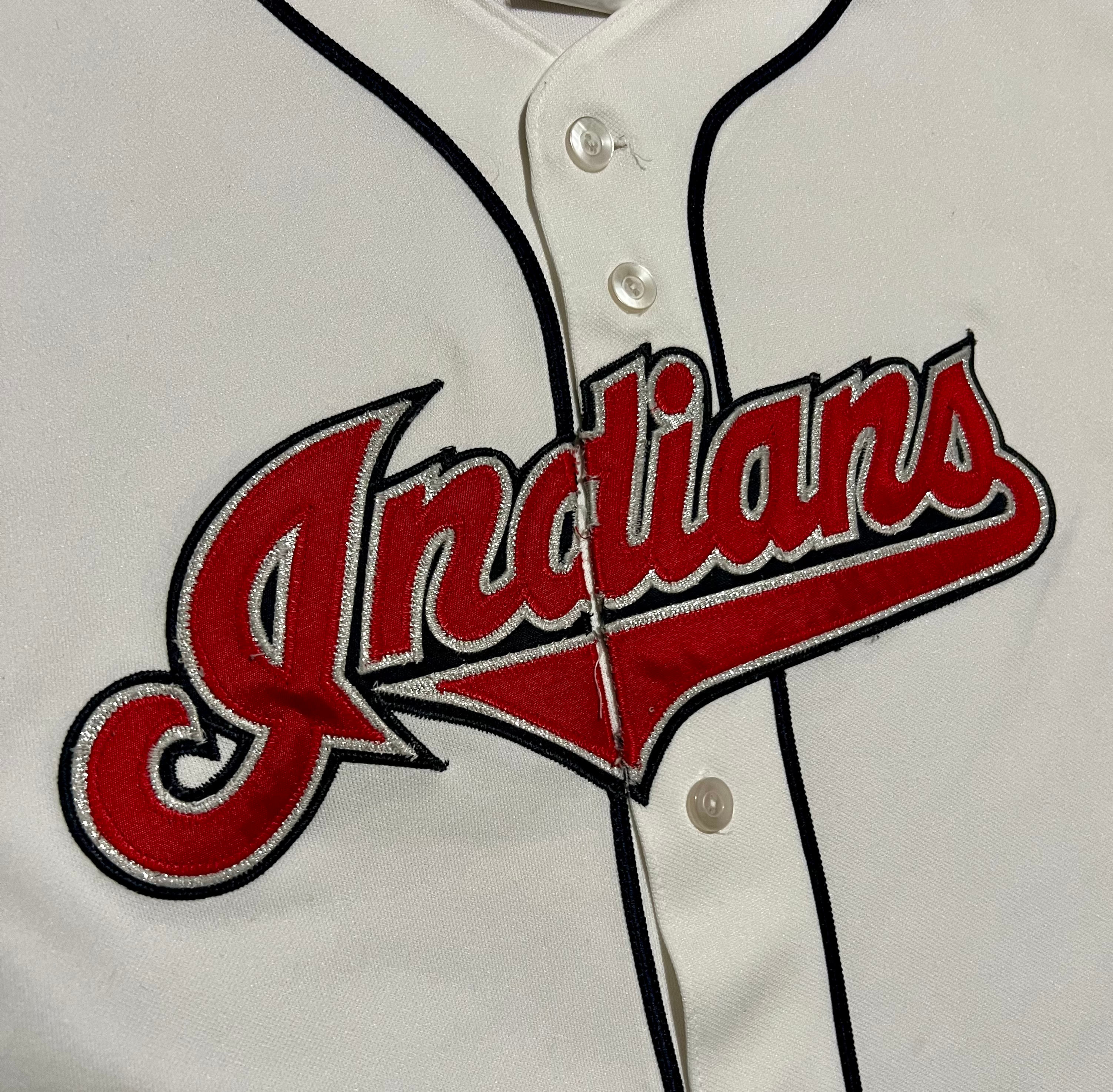 Cleveland Indians Vintage 90s Majestic Embroidered Button Up Jersey