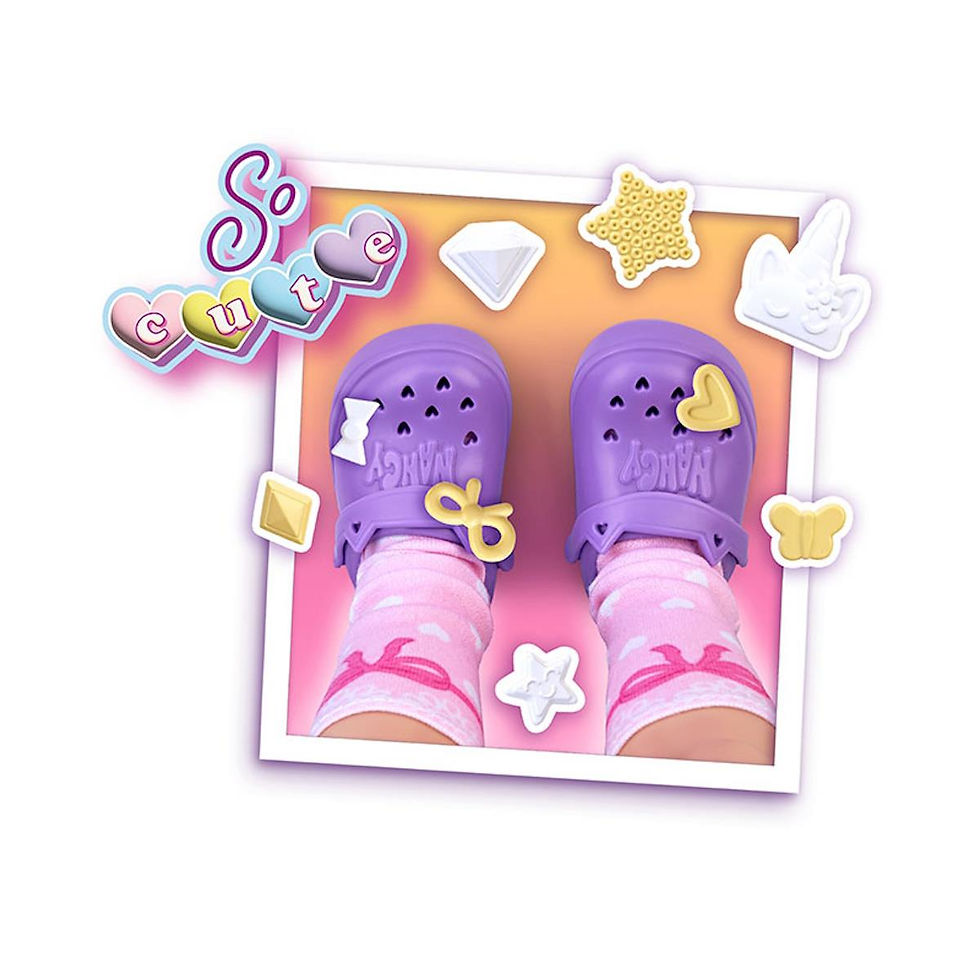 Miniatura: Nancy Charms In Style