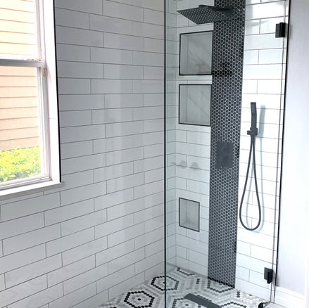 Bathrooms and Showers Remodeling