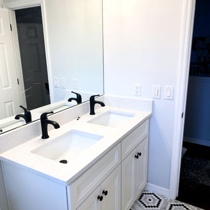 Bathrooms and Showers Remodeling