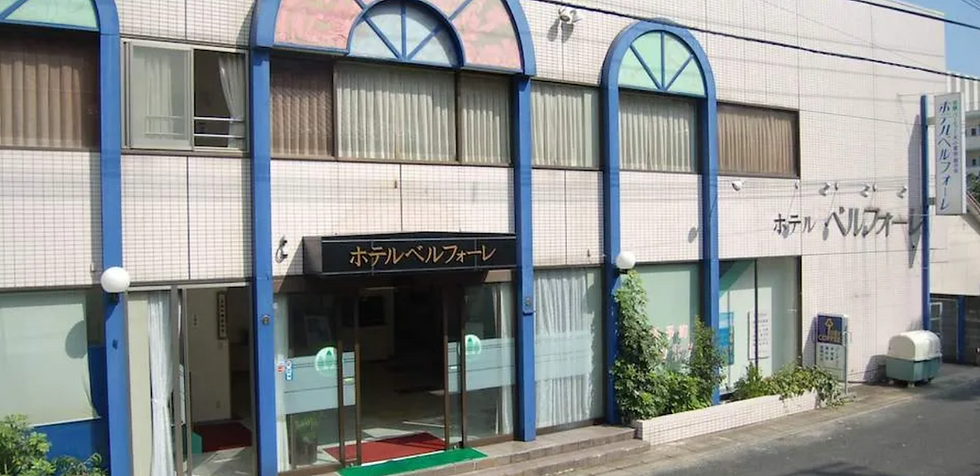 ホテルベルフォーレ。繁華街に位置するホテル。