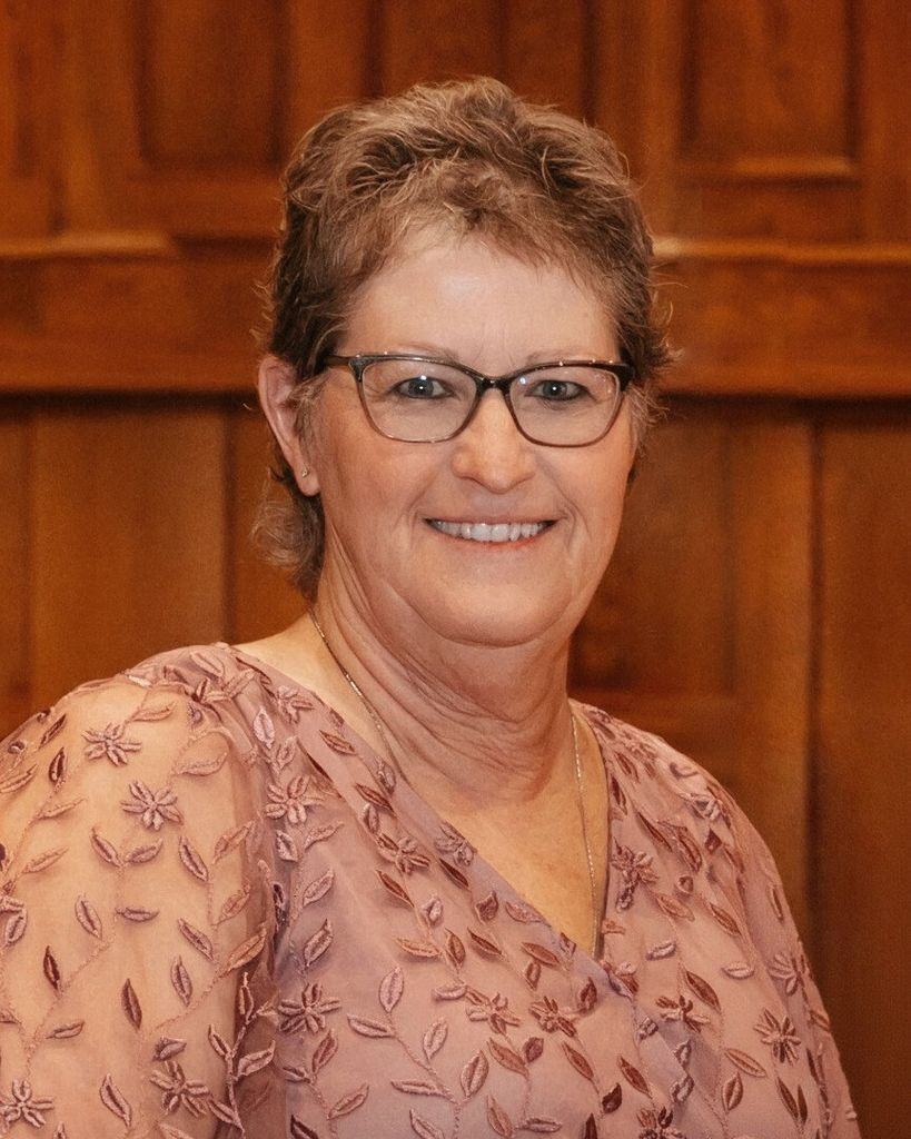 Laura J. Fellhoelter