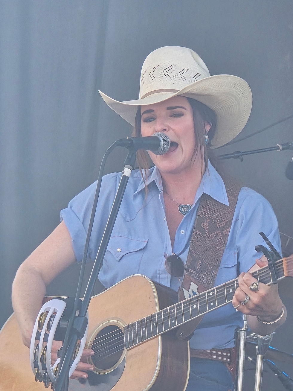 Jenna Paulette at Rock the Plains