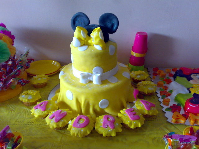 Mesa de tortas y Mini torta