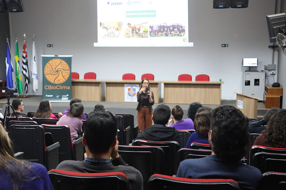 Pesquisadora Neidiquele Silveira fala sobre desafios ambientais e soluções sustentáveis nos Seminários Charles Darwin