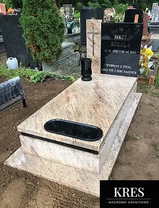 P8_Nagrobek_pojedynczy