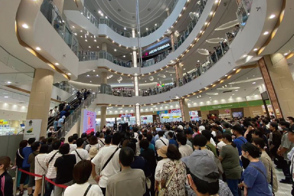 有名アーティストによるインストアライブや音楽フェスイベント