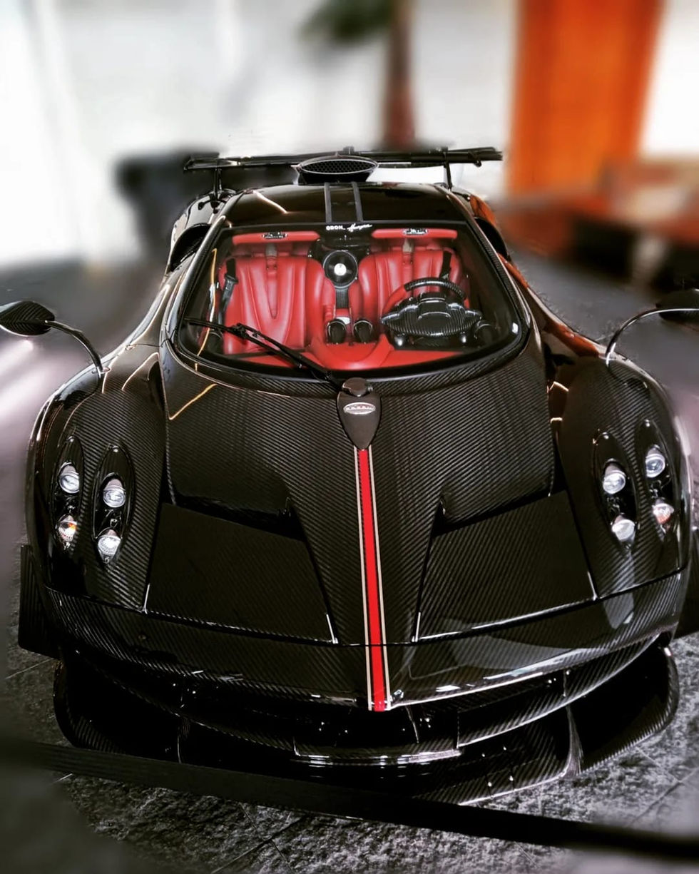 Pagani Huayra Pacchetto
