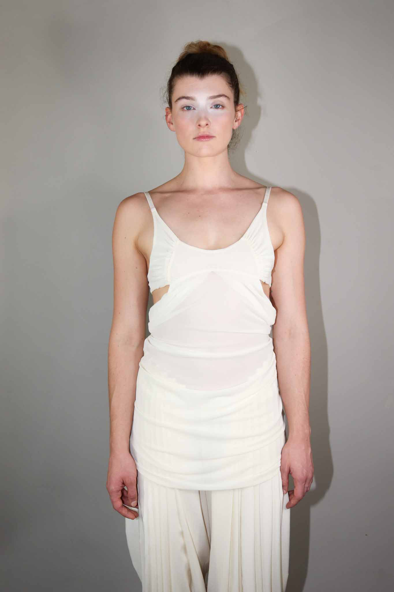 SAMPLE Night dress in beige mesh