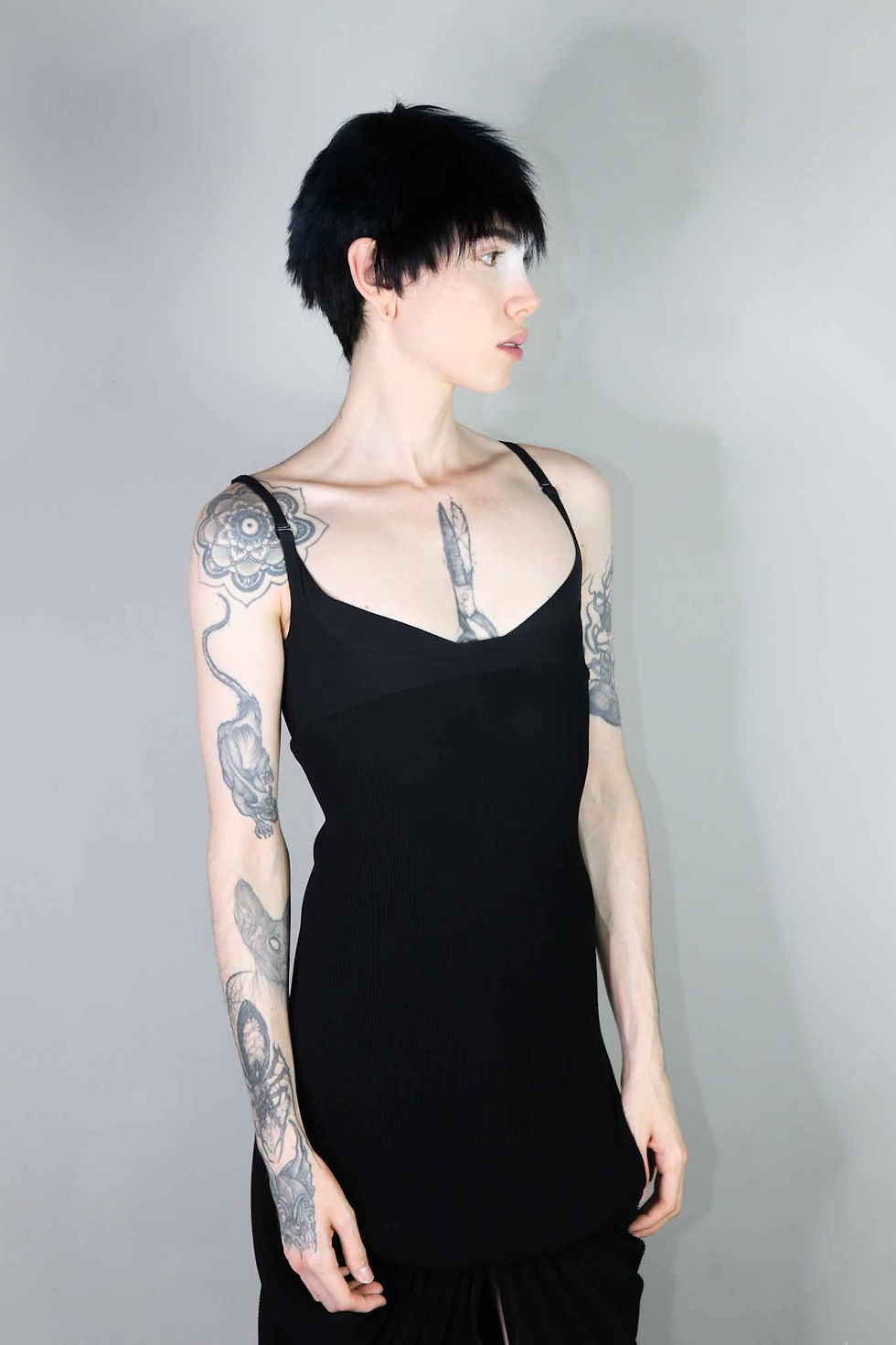 Thumbnail: Pleated Maxidress in black