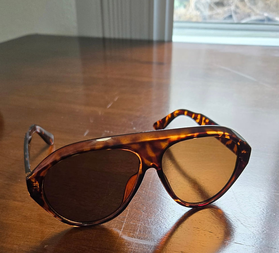 Thumbnail: Oversized Yellow Lens Fashion Sunglasses – Bold Round Frame Shades 