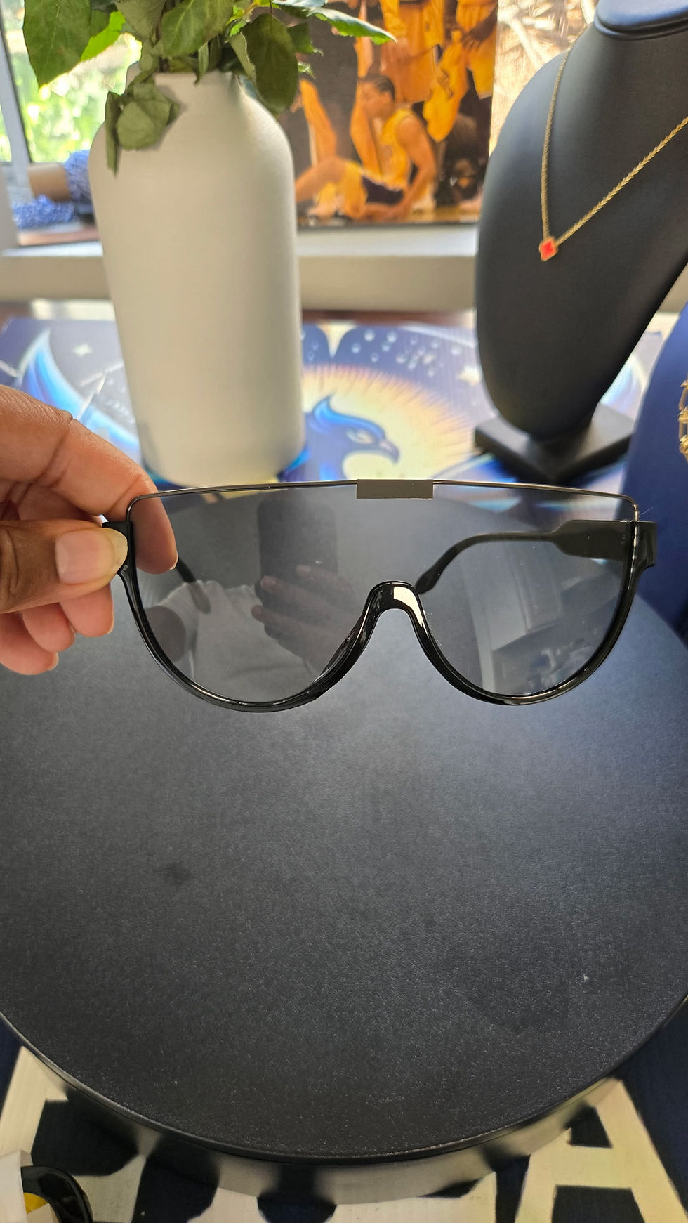 Miniatura: Oversized Ghost Visor Sunglasses – Futuristic Luxury Shield Shades