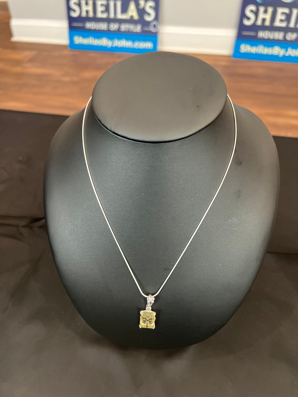 Miniatura: 18'RHODIUM PLATED STERLING SILVER NECKLACE AND PENDANT