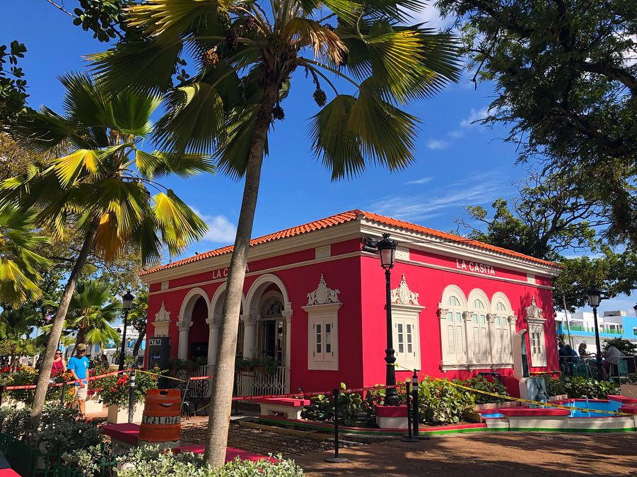Pink building in San Juan