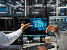 Should a Singapore-Headquartered Regional Company Use Fully Managed or Co-Managed IT