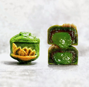 Chasque Mooncake_MC25_edited.jpg