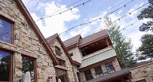 Della Terra Venue exterior