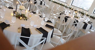 Dinner area at The Oaks of Plum Creek