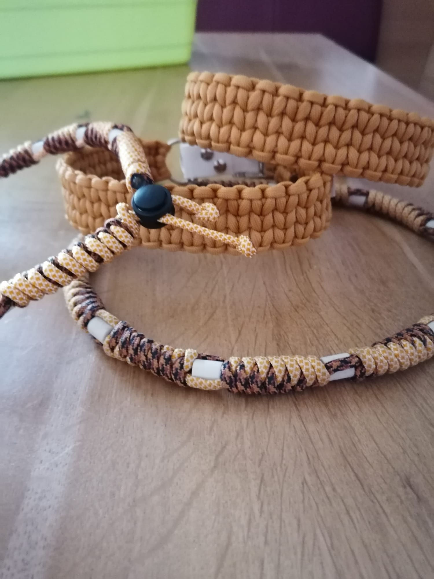 Halsband Back Road Journey