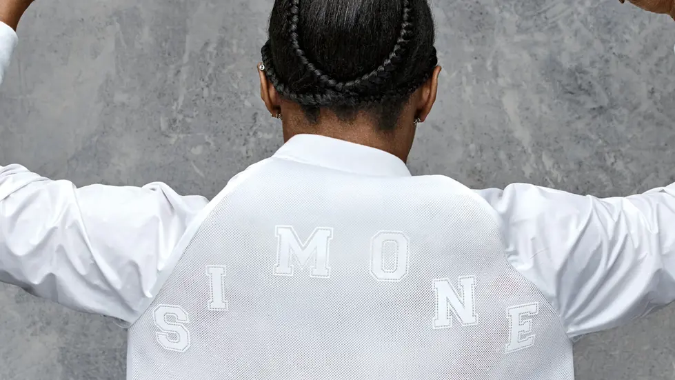simone-hero
