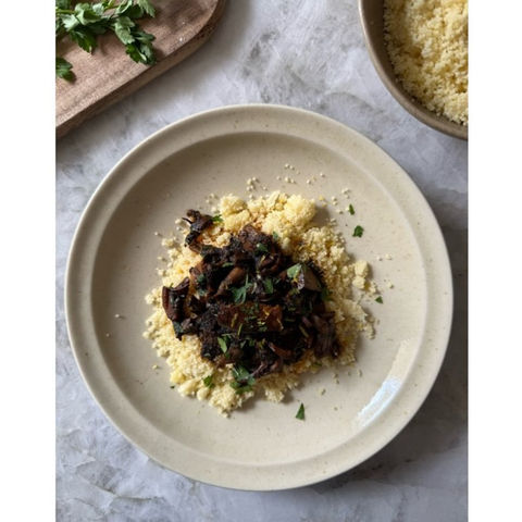 Calamares en su tinta en conserva con cuscús